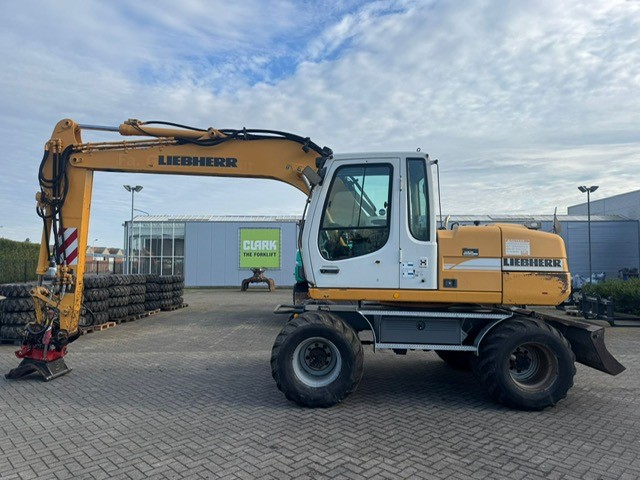 Liebherr A314 Litronic